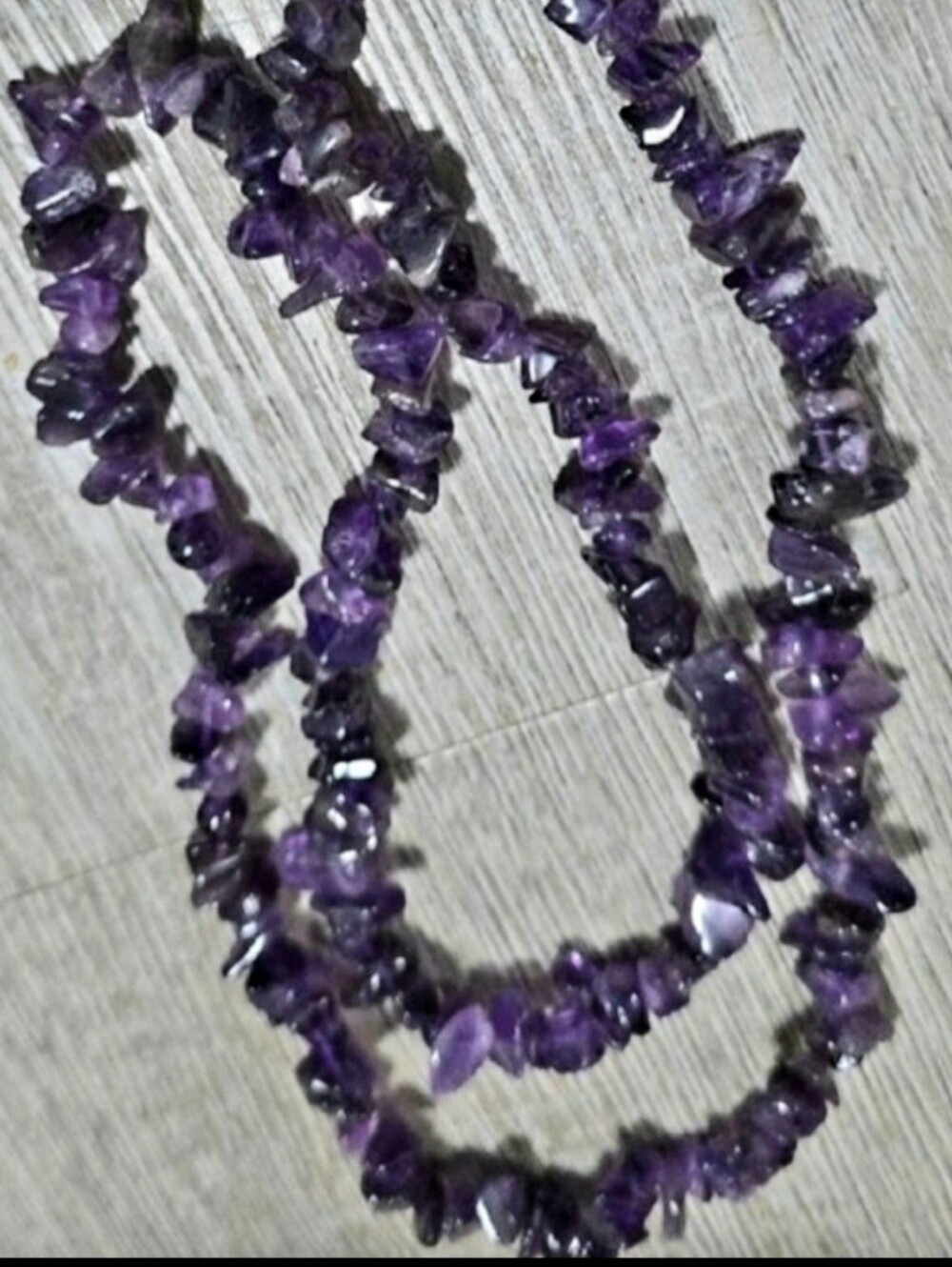 Vtg Authentic Deep Polished Cut Amethyst Chip & Chunk Long Strung 70s Necklace